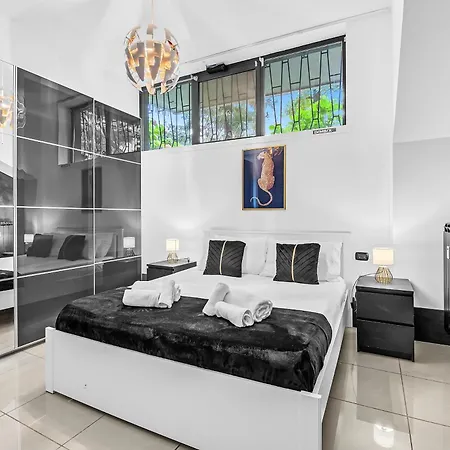 Luxury House Jacuzzi - Daire